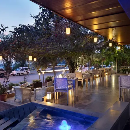 Doubletree By Hilton Hotel