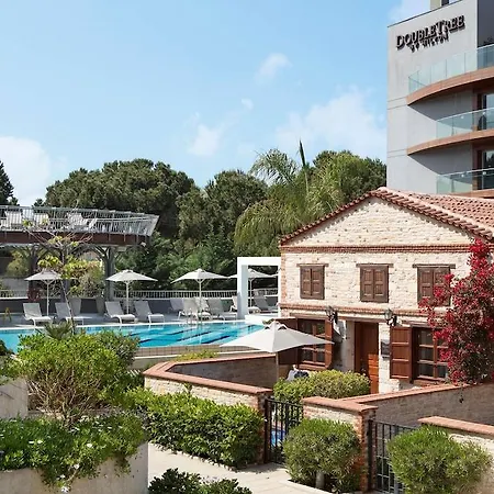 Hotel Doubletree By Hilton Kuşadası