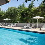 Doubletree By Hilton 4* קוסדסי