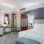 Doubletree By Hilton מלון 4*