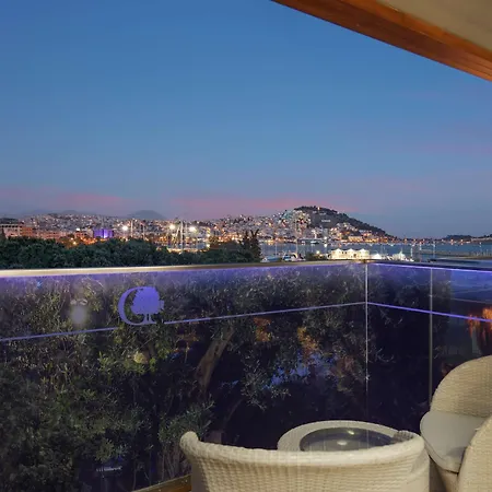 Doubletree By Hilton Hotel Kusadası