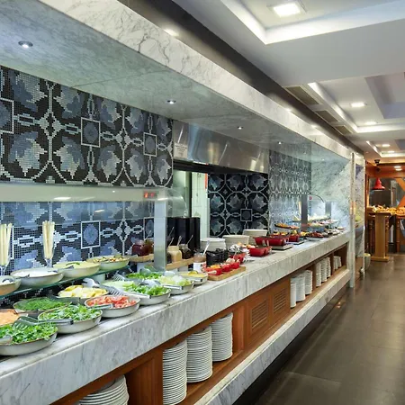 호텔 Doubletree By Hilton 4*