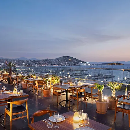 Doubletree By Hilton Otel Kuşadası