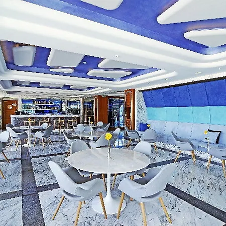 Hotel Doubletree By Hilton
