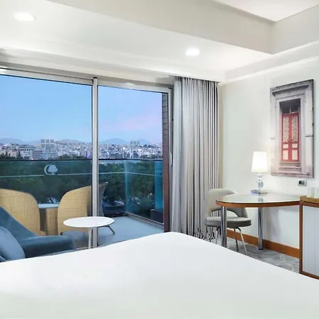 Doubletree By Hilton Hotel