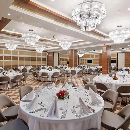 Doubletree By Hilton 4* Kusadası